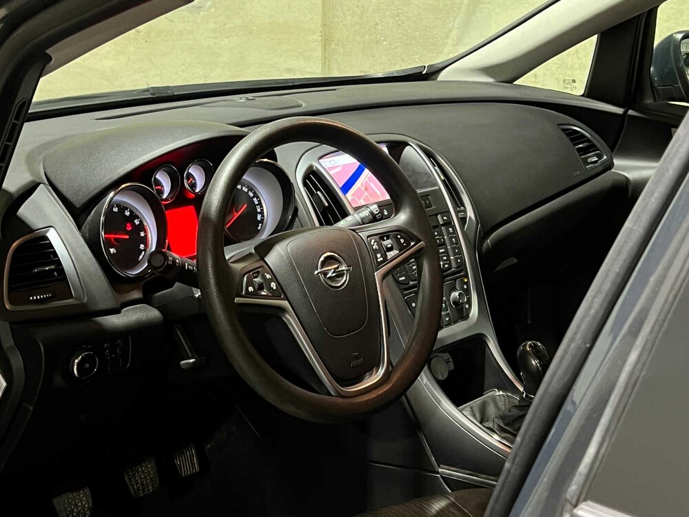 Opel Astra 1.4 Berlin 101PS 2014, 5-TDS-86