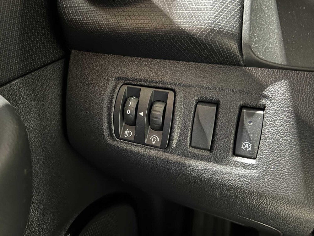 Renault Clio Kombi 0.9 TCe Limited 90PS 2019, ZL-654-K