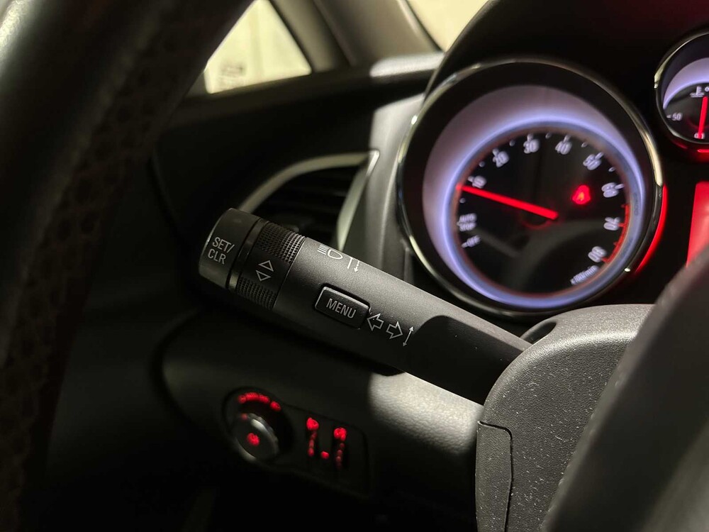 Opel Astra 1.4 Turbo Sport 140PS 2012, 49-XNS-9