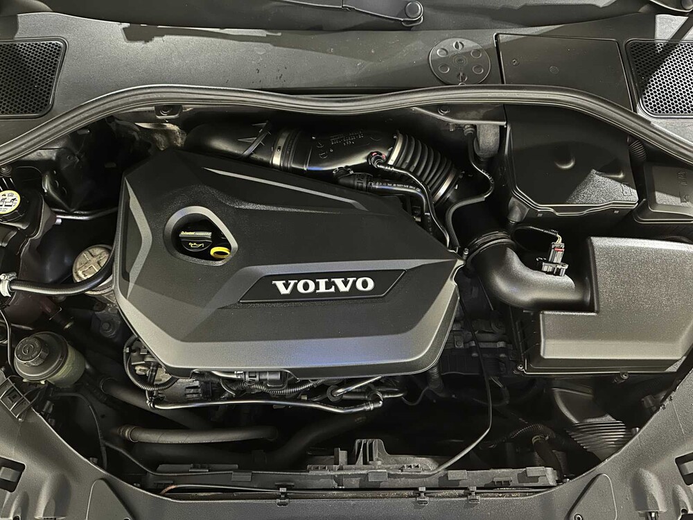 Volvo V60 1.6 T4 Summum 179PS 2011, 51-PFF-4