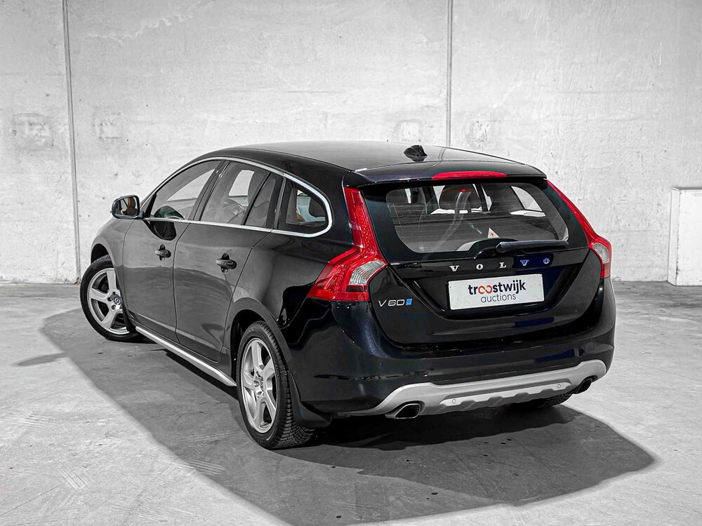 Volvo V60 1.6 T4 Summum 179PS 2011, 51-PFF-4