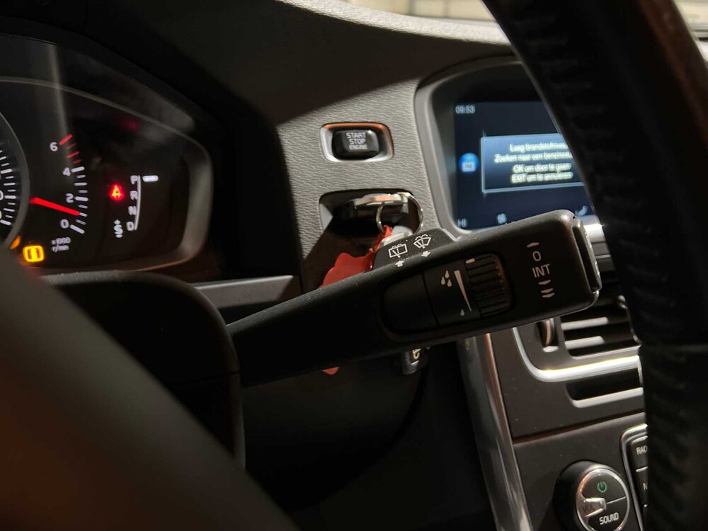 Volvo V60 2.0 D2 Momentum 120PS 2016 -Automatik-, H-765-RV