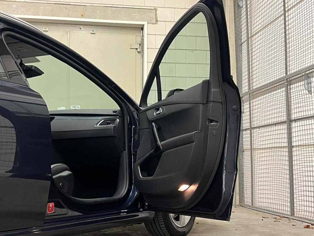 Peugeot 508 SW 1.6 e-THP Active 165PS 2016 (Original-NL), KL-586-H