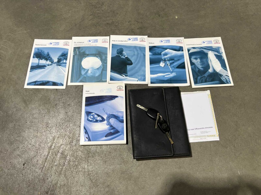 Toyota Aygo 1.0-12V 68PS 2006, 69-SV-DF