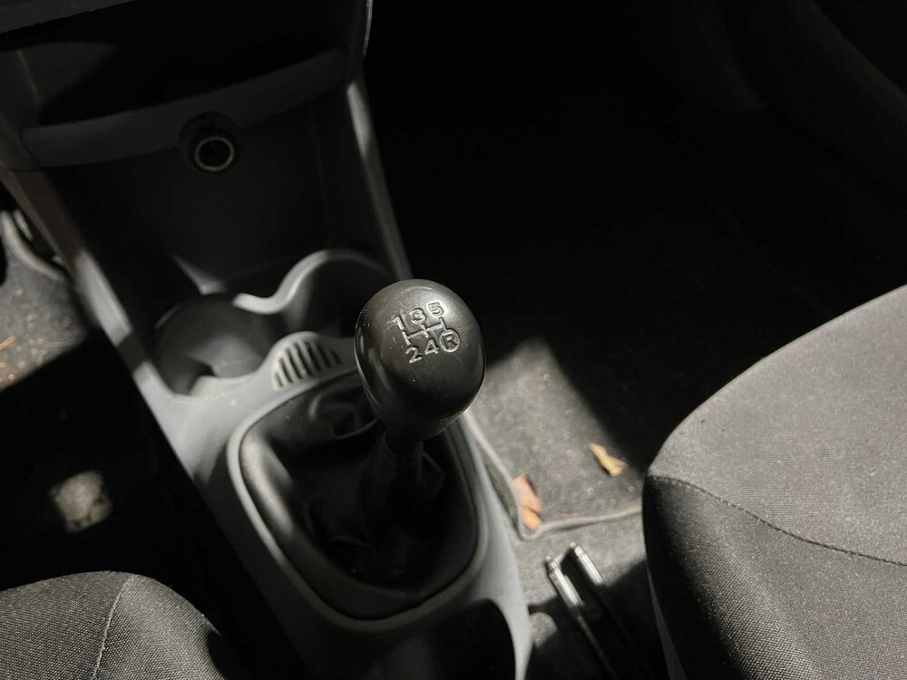 Toyota Aygo 1.0-12V 68PS 2006, 69-SV-DF