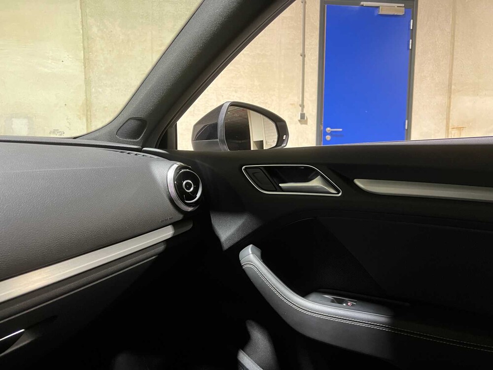 Audi A3 Sportback 1.4 TFSI S-Line Ambition Pro Line S 122hp 2013, 3-SPD-25