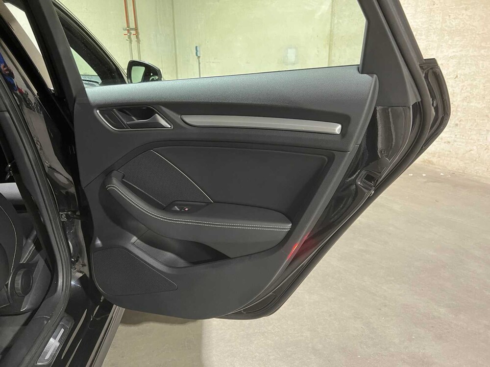 Audi A3 Sportback 1.4 TFSI S-Line Ambition Pro Line S 122hp 2013, 3-SPD-25