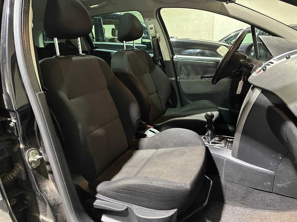 Peugeot 207 SW 1.6 VTi XS 120PS 2007, 86-ZG-GS