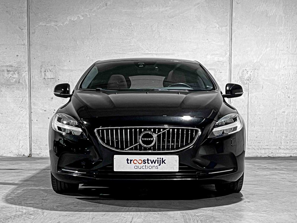 Volvo V40 2.0 D2 Nordic+ Inscription 120PS 2016, KN-272-N