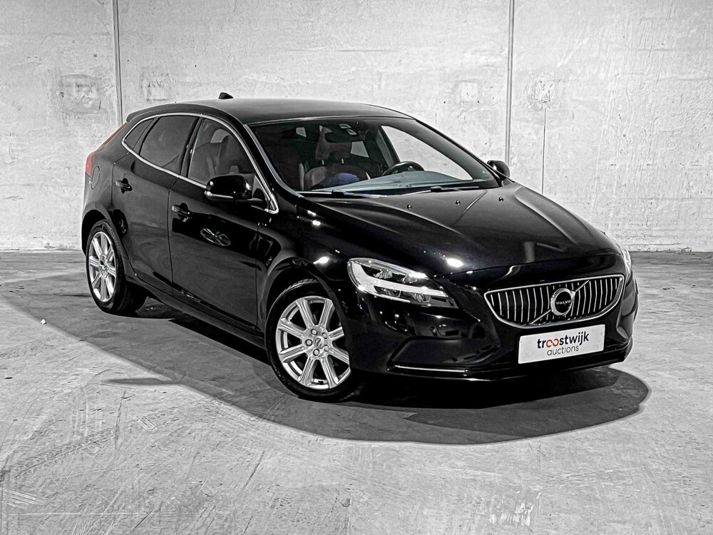 Volvo V40 2.0 D2 Nordic+ Inscription 120PS 2016, KN-272-N