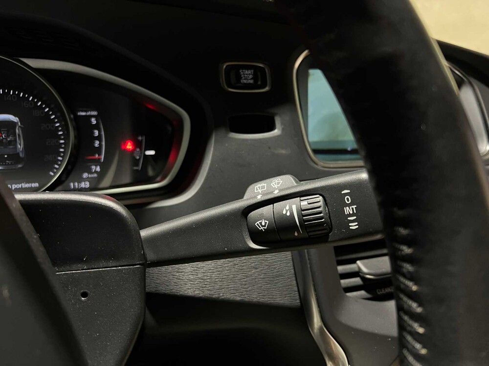 Volvo V40 2.0 D2 Nordic+ Inscription 120PS 2016, KN-272-N