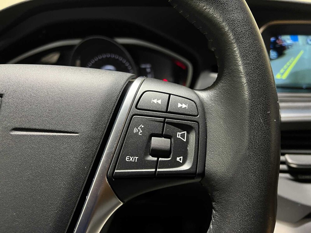 Volvo V40 2.0 D2 Nordic+ Inscription 120PS 2016, KN-272-N