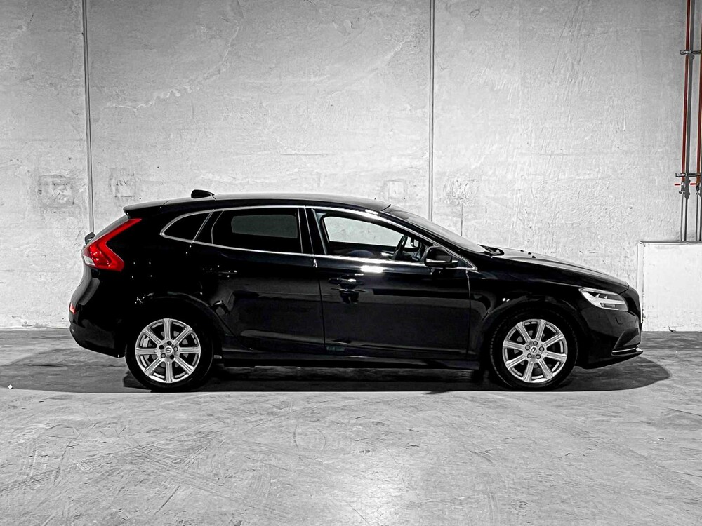Volvo V40 2.0 D2 Nordic+ Inscription 120PS 2016, KN-272-N