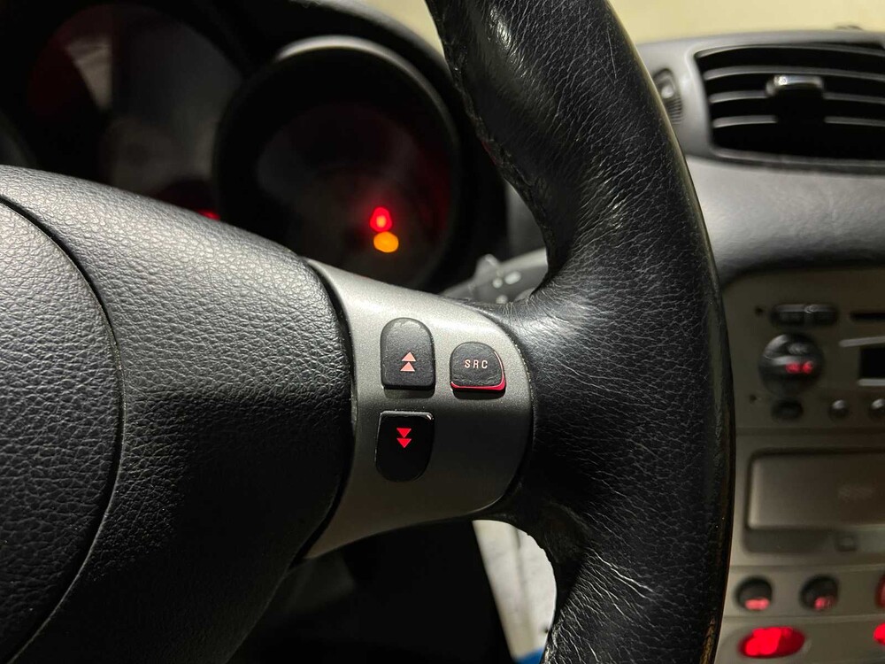 Alfa Romeo GT 2.0 JTS Distinctive 166PS 2004, 75-PF-HP