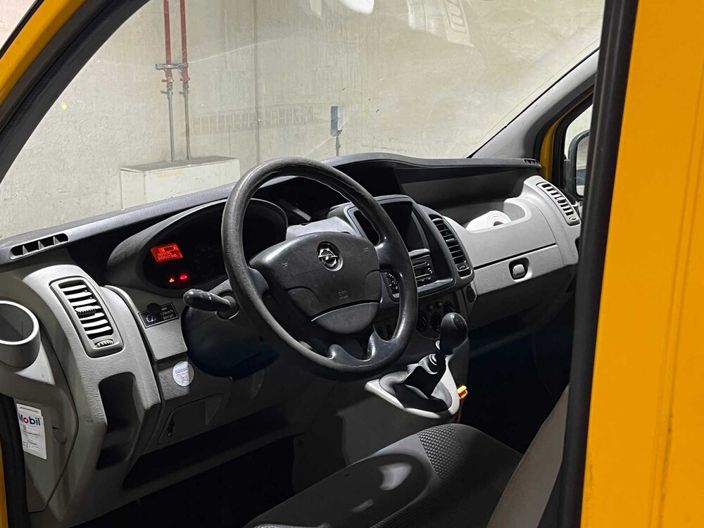 Opel Vivaro 2.0 CDTI L2H1 114PS 2010, 2-VJR-73