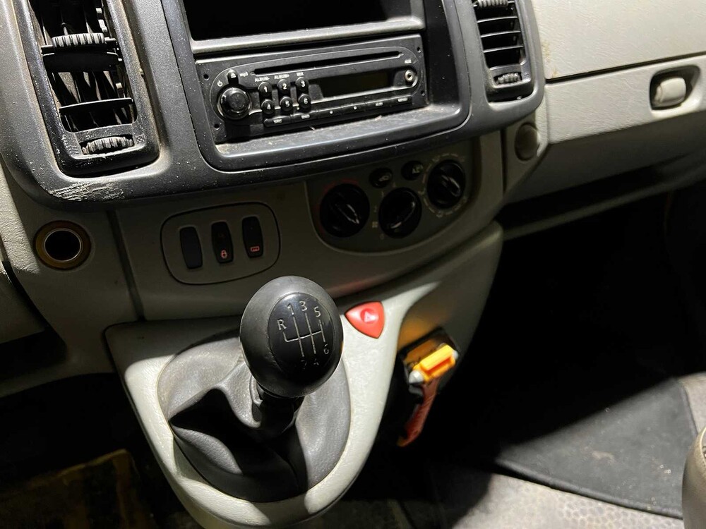 Opel Vivaro 2.0 CDTI L2H1 114PS 2010, 2-VJR-73