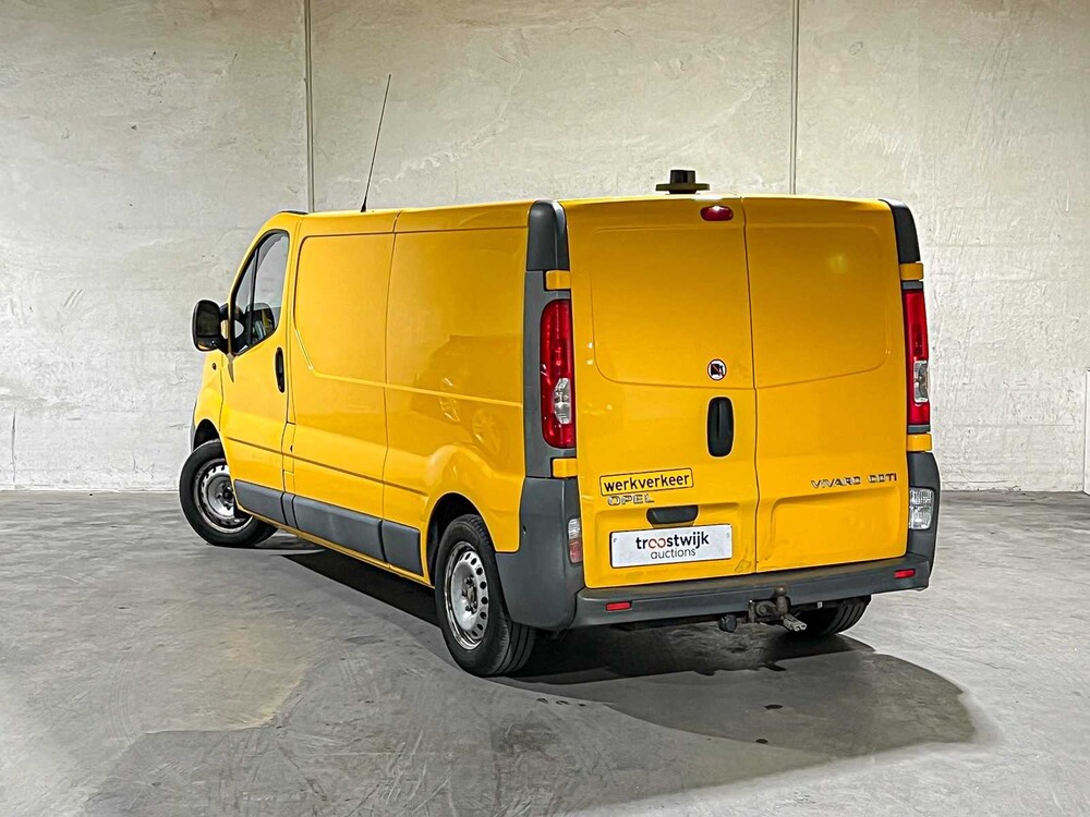 Opel Vivaro 2.0 CDTI L2H1 114PS 2010, 2-VJR-73