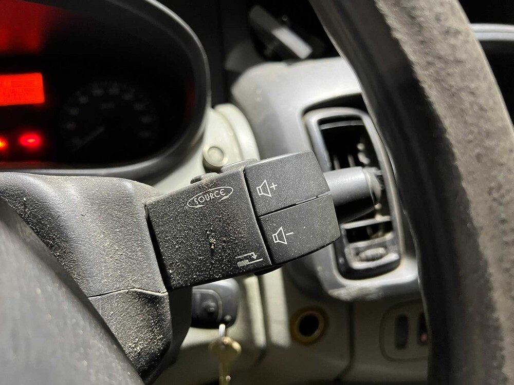 Opel Vivaro 2.0 CDTI L2H1 114PS 2010, 2-VJR-73