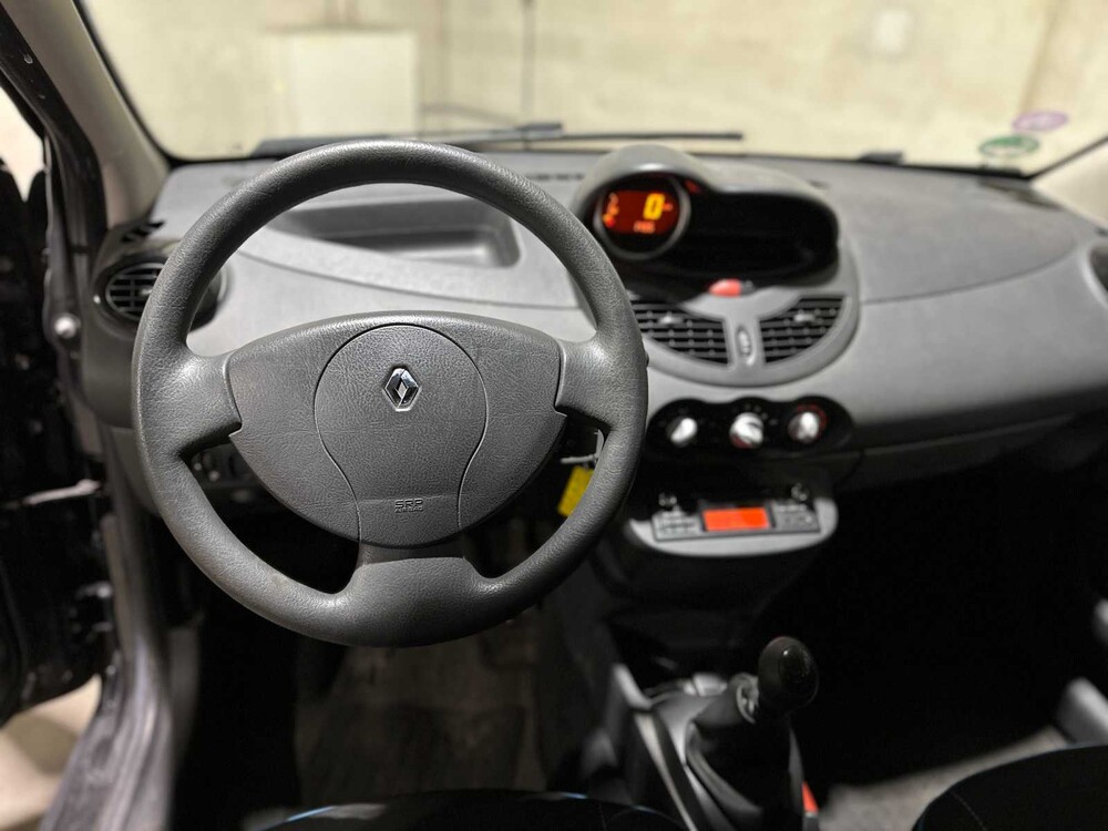 Renault Twingo 1.2 16V Parisienne 75PS 2014, 8-TJK-92