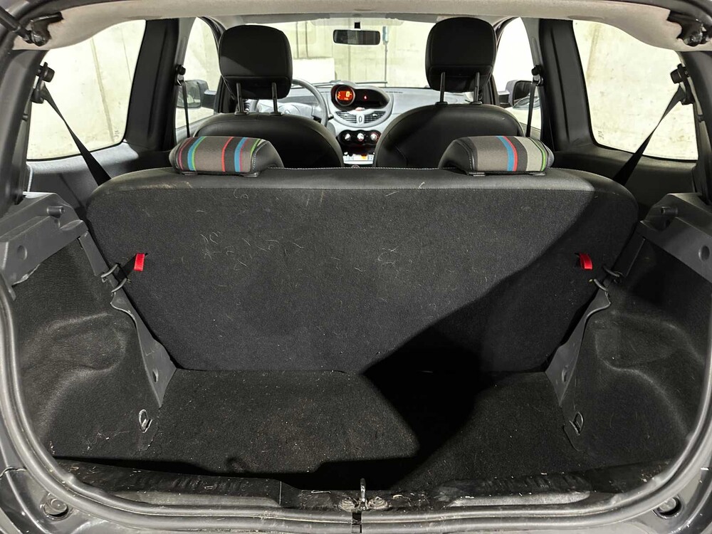 Renault Twingo 1.2 16V Parisienne 75PS 2014, 8-TJK-92