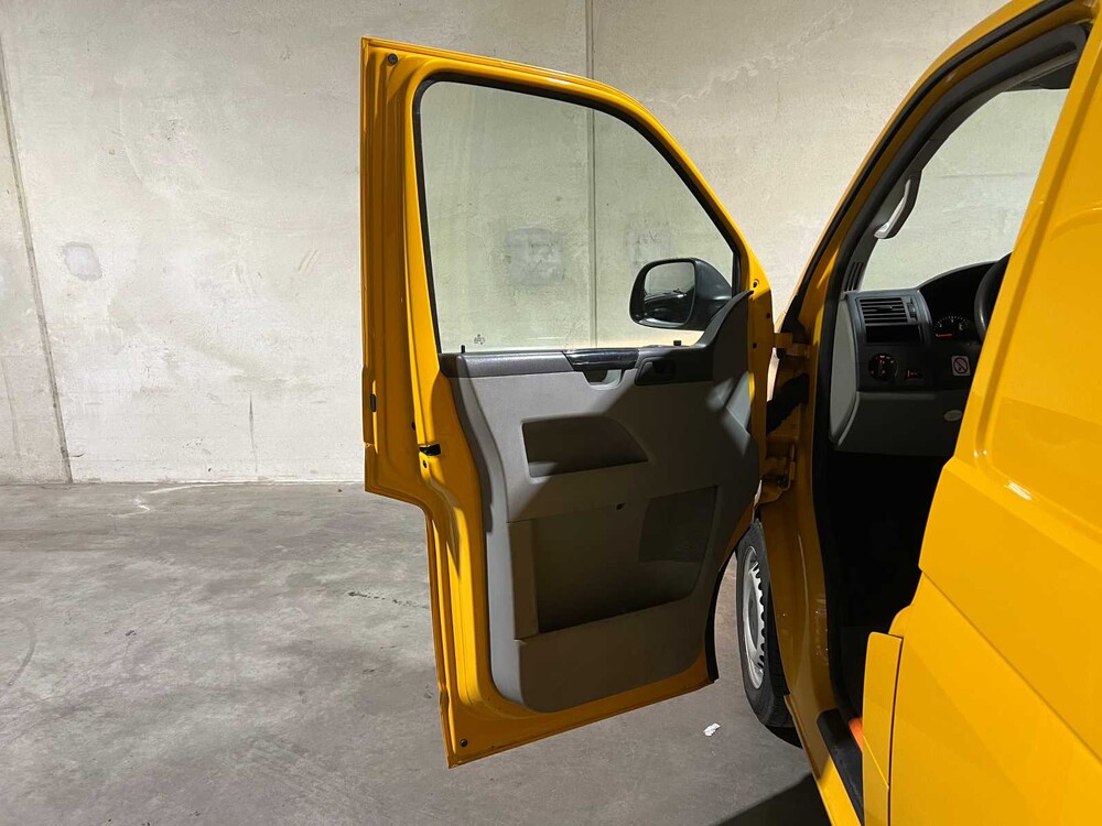 Volkswagen Transporter 2.0 TDI L2H2 102PS 2013, VB-841-S