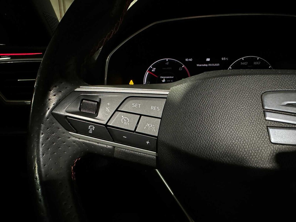 SEAT Leon 1.4 TSI eHybrid PHEV FR 150PS 2020, T-121-HL