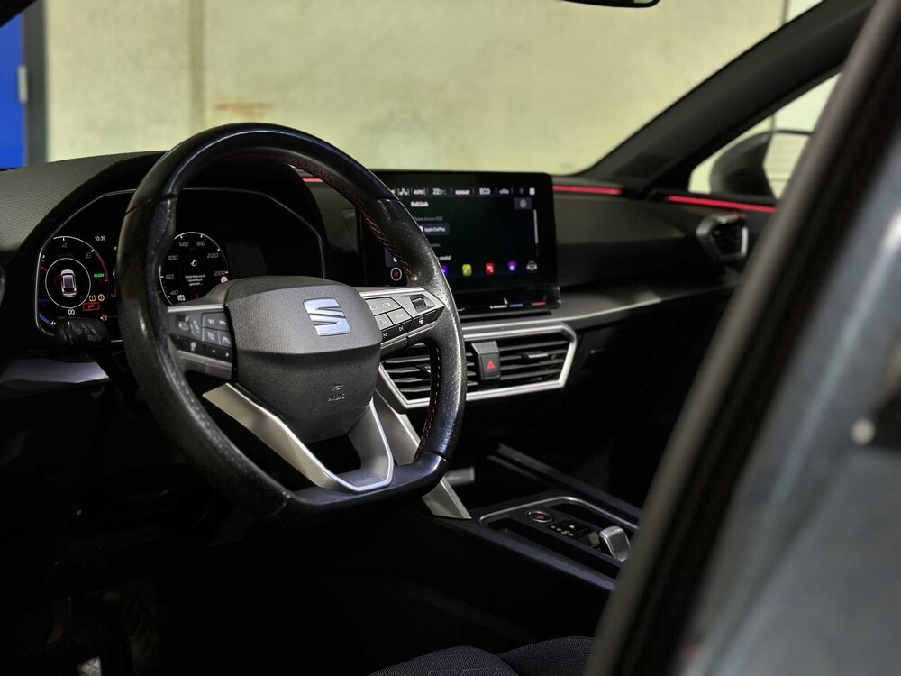 SEAT Leon 1.4 TSI eHybrid PHEV FR 150PS 2020, T-121-HL