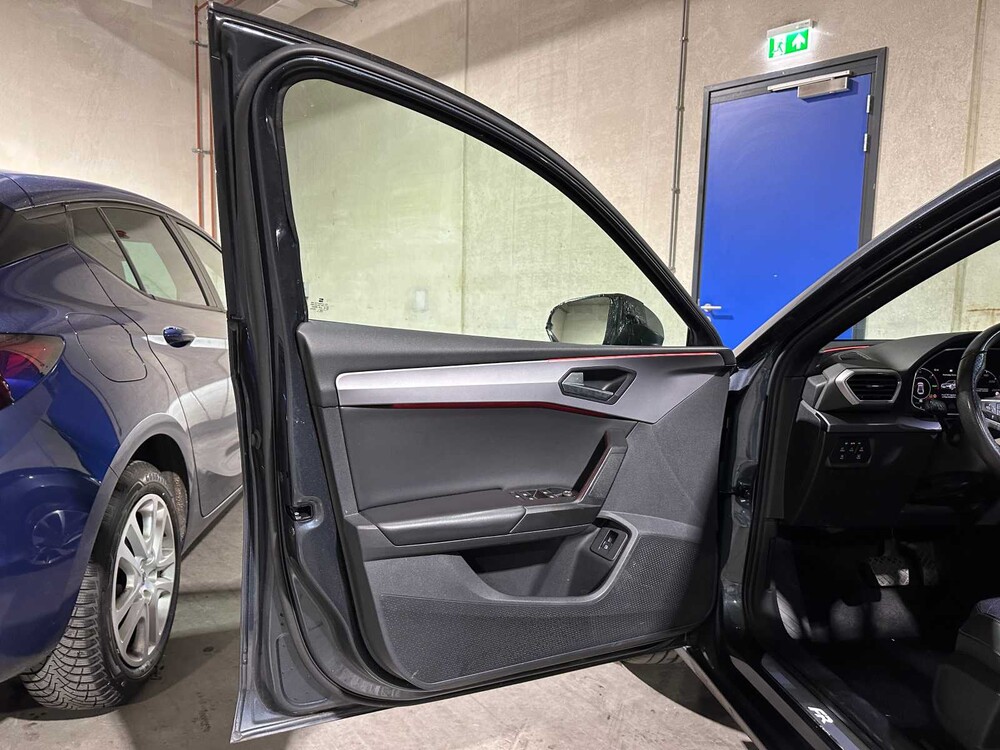 SEAT Leon 1.4 TSI eHybrid PHEV FR 150PS 2020, T-121-HL