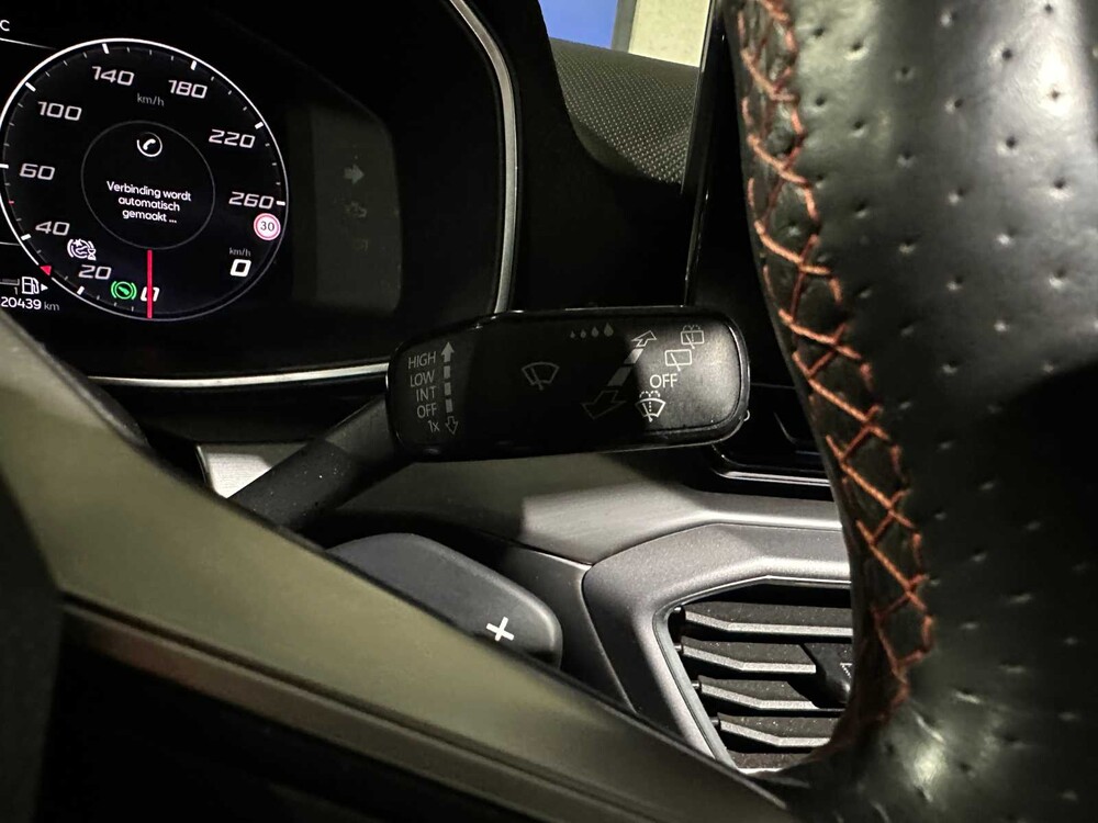 SEAT Leon 1.4 TSI eHybrid PHEV FR 150PS 2020, T-121-HL