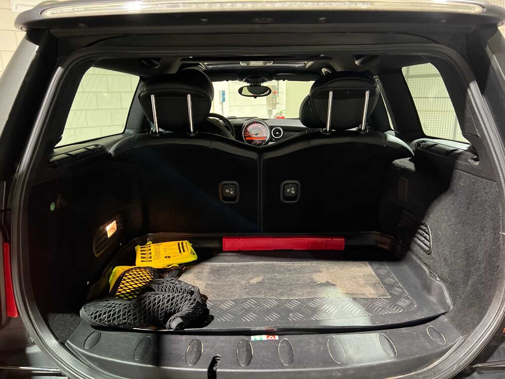 Mini Clubman John Cooper Works 1.6 211PS 2011, 5-XTG-33