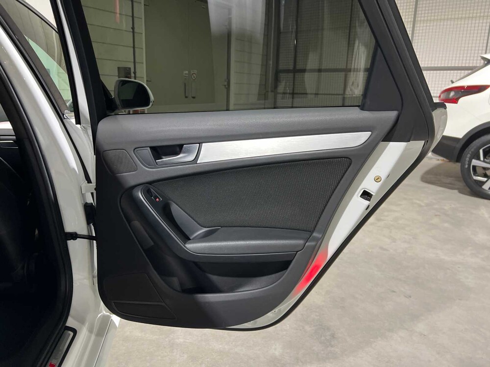 Audi A4 Avant 2.7 TDI Pro Line S 190PS 2009, XF-734-H