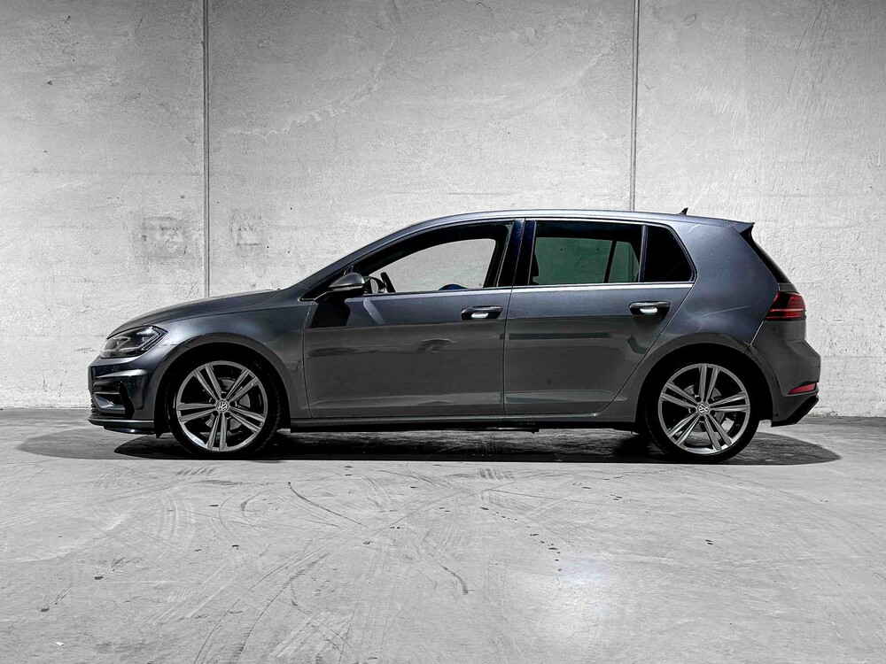 Volkswagen Golf 1.5 TSI Highline Business R 150PS 2019, ZD-532-L
