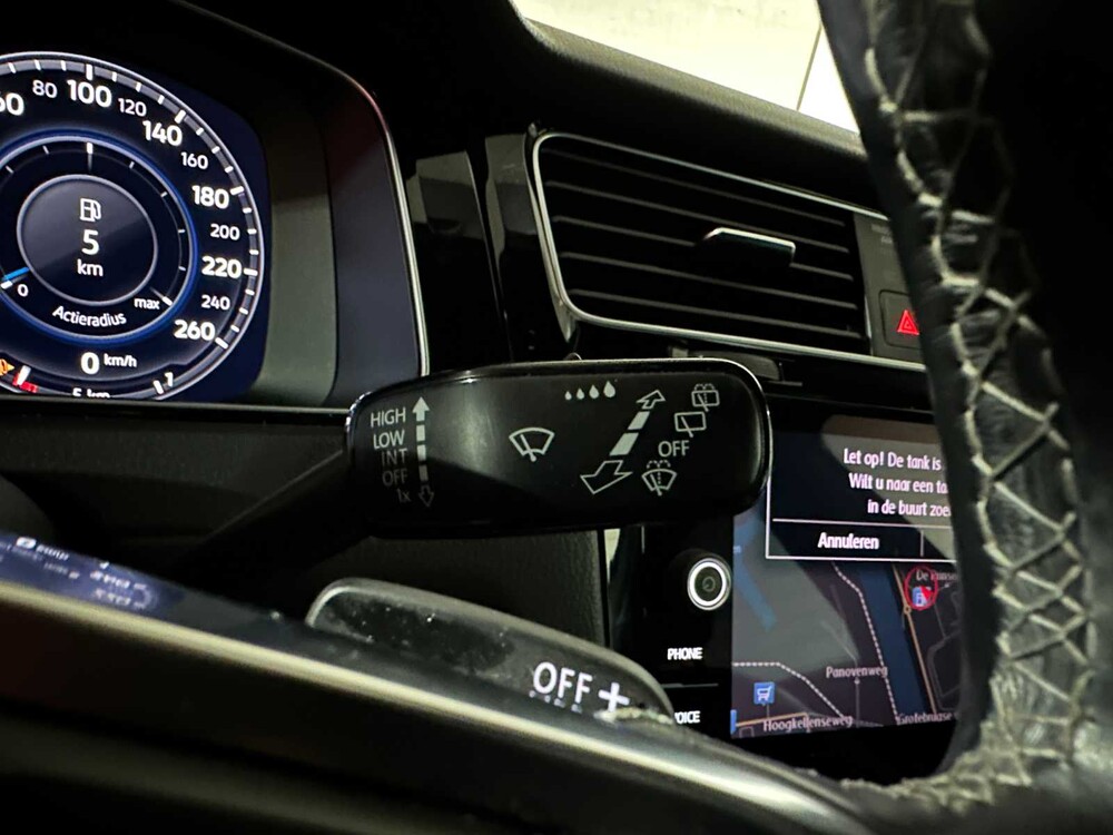 Volkswagen Golf 1.5 TSI Highline Business R 150PS 2019, ZD-532-L