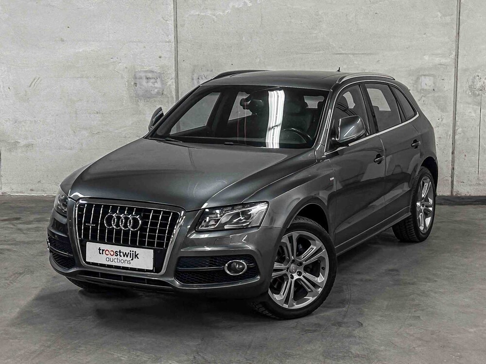 Audi Q5 3.2 FSI V6 Quattro S-line 271PS 2011, 52-XXH-7