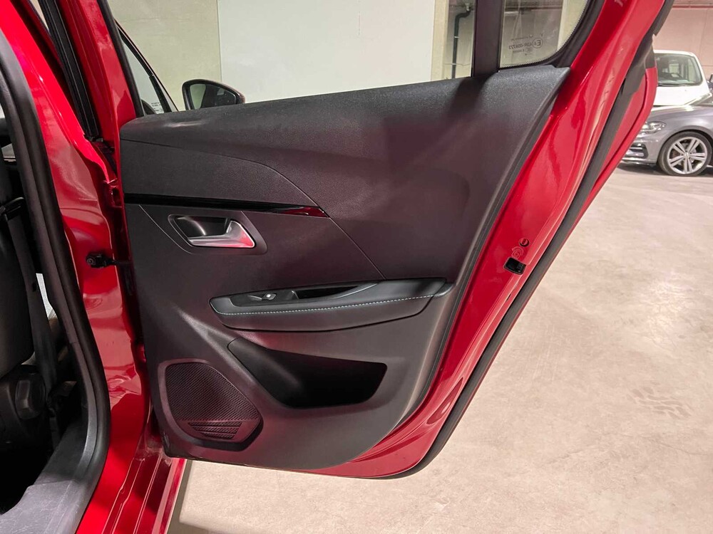 Peugeot 208 1.2 PureTech Blue Lease Allure 101PS 2020, K-806-BB