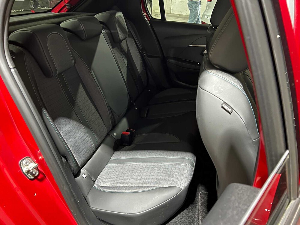 Peugeot 208 1.2 PureTech Blue Lease Allure 101PS 2020, K-806-BB