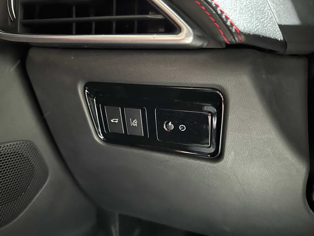 Jaguar F-PACE 2.0 Portfolio AWD 20d 179hp 2016, KK-975-V