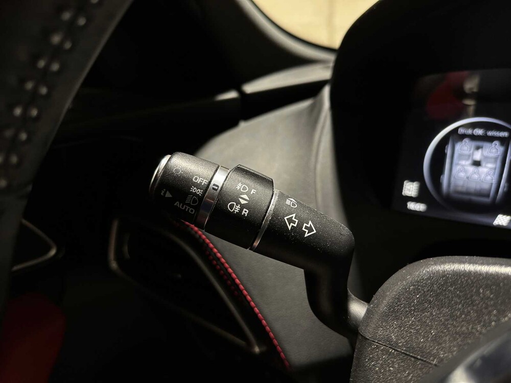 Jaguar F-PACE 2.0 Portfolio AWD 20d 179hp 2016, KK-975-V