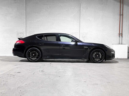 Porsche Panamera 4S 3.0 V6 420PS 2013, 2-XBF-53