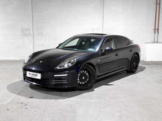 Porsche Panamera 4S 3.0 V6 420hp 2013, 2-XBF-53