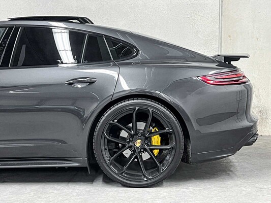 Porsche Panamera 4S 2.9 V6 441PS 2017, niederländische Zulassung