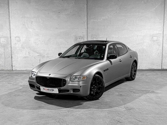 Maserati Quattroporte 4.2 V8 Duo Select 401hp 2005, 13-RL-XN Youngtimer