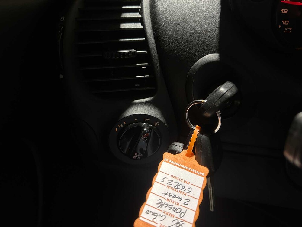 Porsche 911 Cabriolet 3.4 Carrera 996 -Hardtop- 300PS 2001, 54-JL-ZS