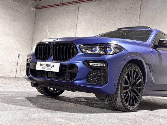 BMW X6 M50i 4.4 V8 High Executive 530hp 2021, L-865-KV