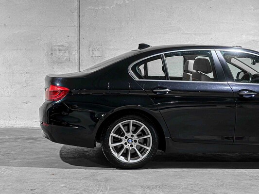 BMW 520d High Executive F10 184pk 2012 5-serie, 23-TXV-7