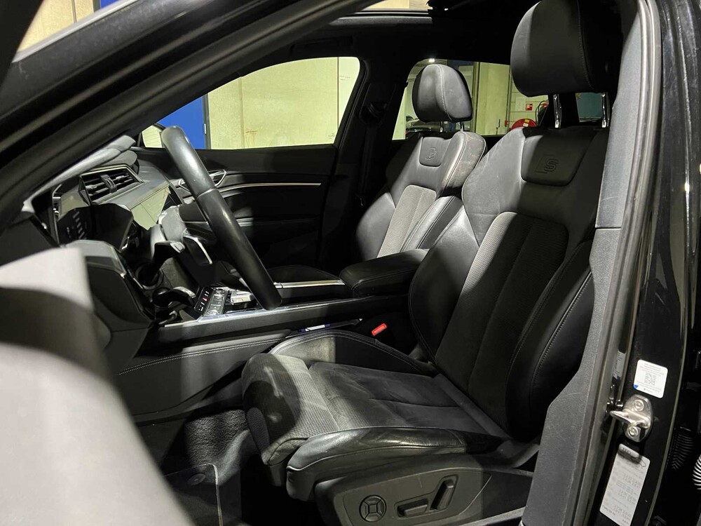 Audi e-tron 50 S-Line Quattro Launch Edition Black 71 kWh 313hp 2019, H-013-BN