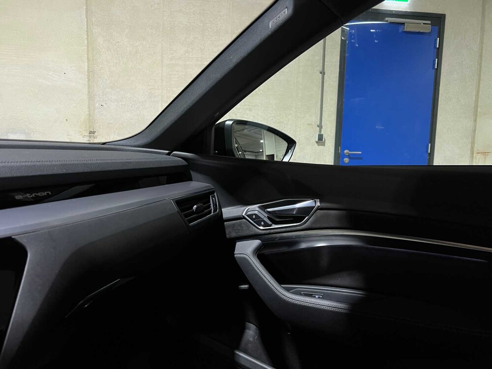 Audi e-tron 50 S-Line Quattro Launch Edition Black 71 kWh 313hp 2019, H-013-BN