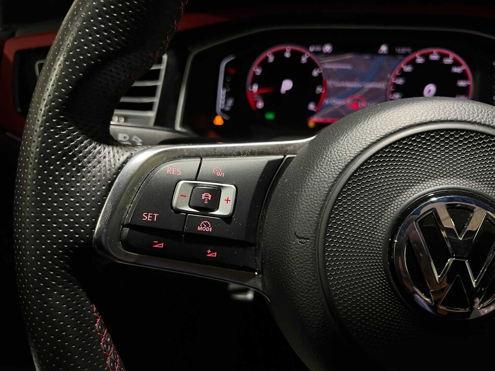 Volkswagen Polo GTI 2.0 TSI 200pk 2019, T-308-RZ