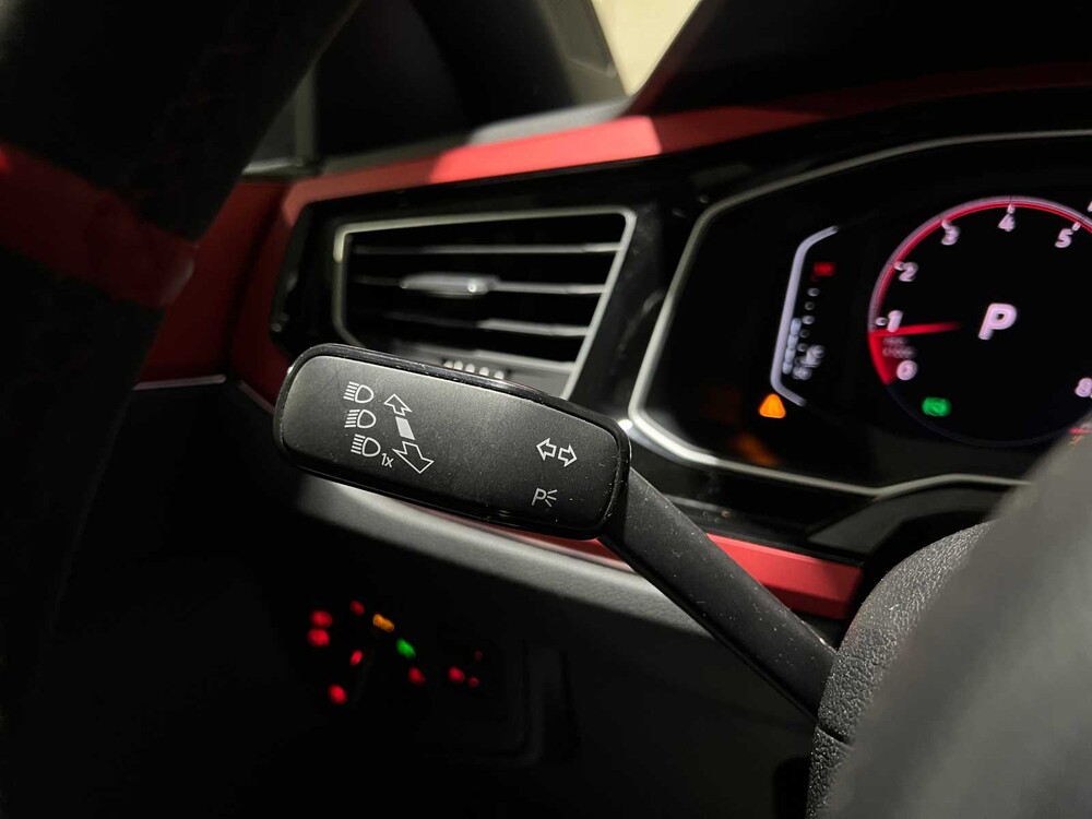 Volkswagen Polo GTI 2.0 TSI 200pk 2019, T-308-RZ