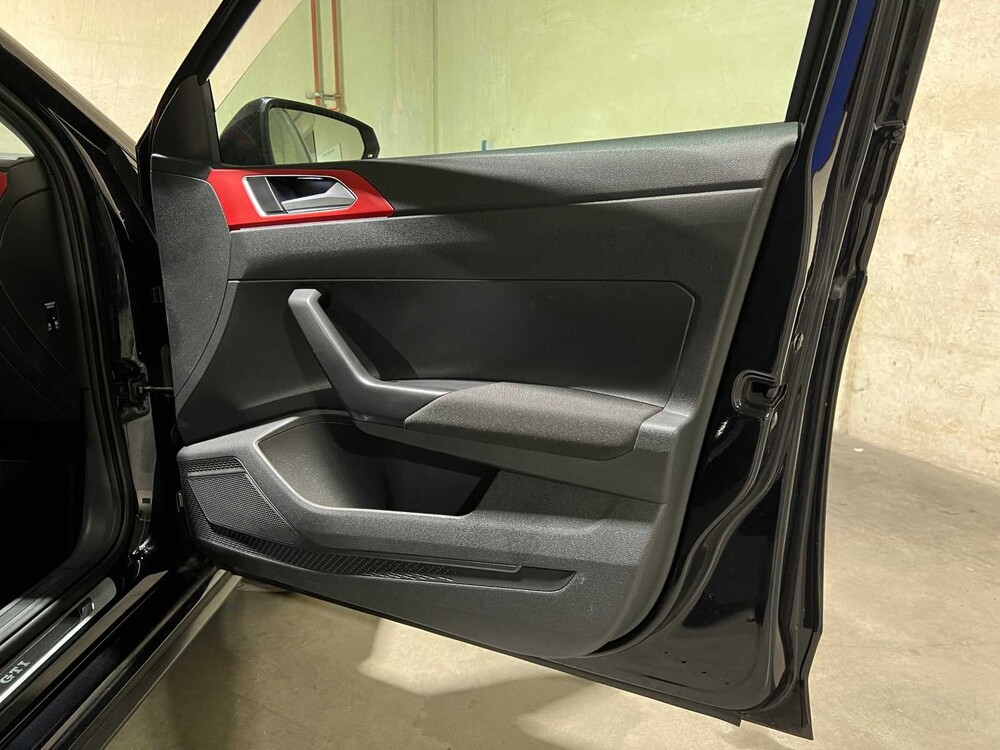 Volkswagen Polo GTI 2.0 TSI 200pk 2019, T-308-RZ